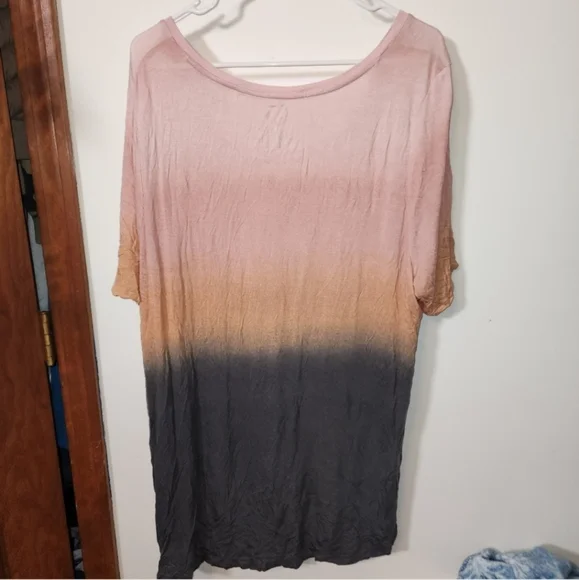 Maurices tshirt - Picture 4 of 4